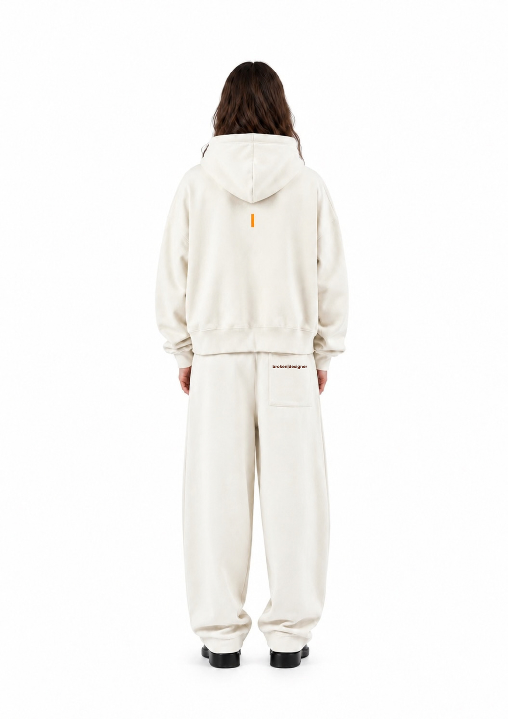 CLASSIC BOXY HOODIE