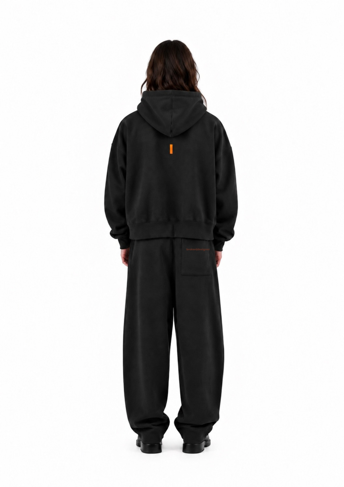 CLASSIC BOXY HOODIE