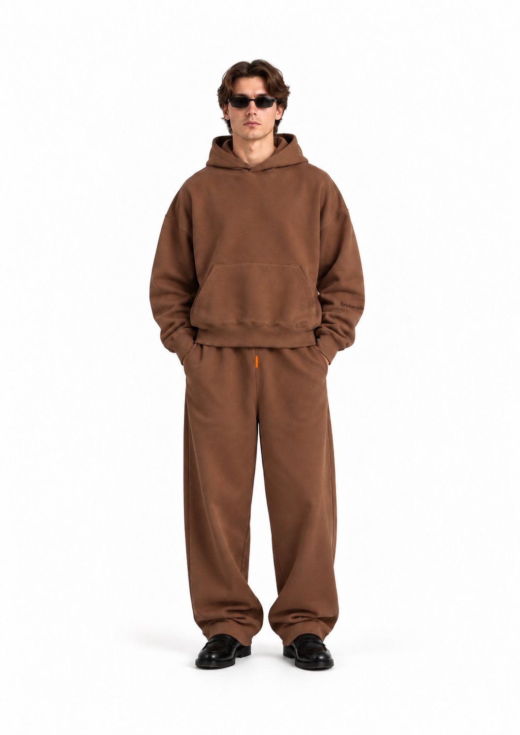 CLASSIC OVERSIZED HOODIE
